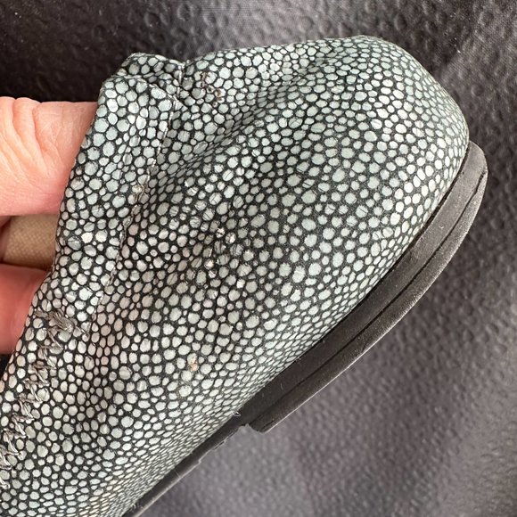 Tory Burch Stingray Reva Smoke Sz 7? - Picture 14 of 14